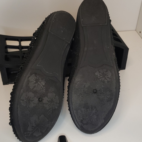 Worn once size 2 dressy shoes - Picture 4 of 5